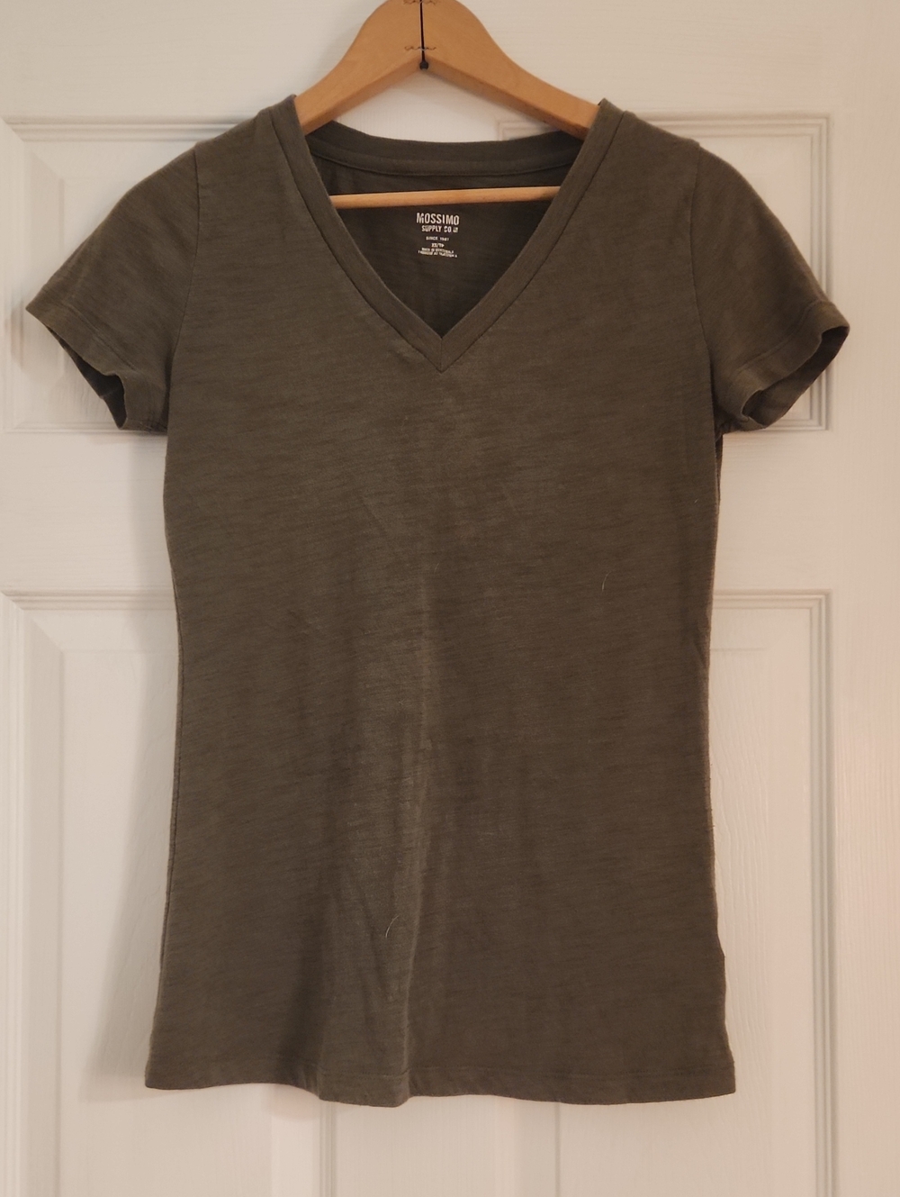 Mossimo Supply Co. Olive V-Neck Short Sleeve Tee